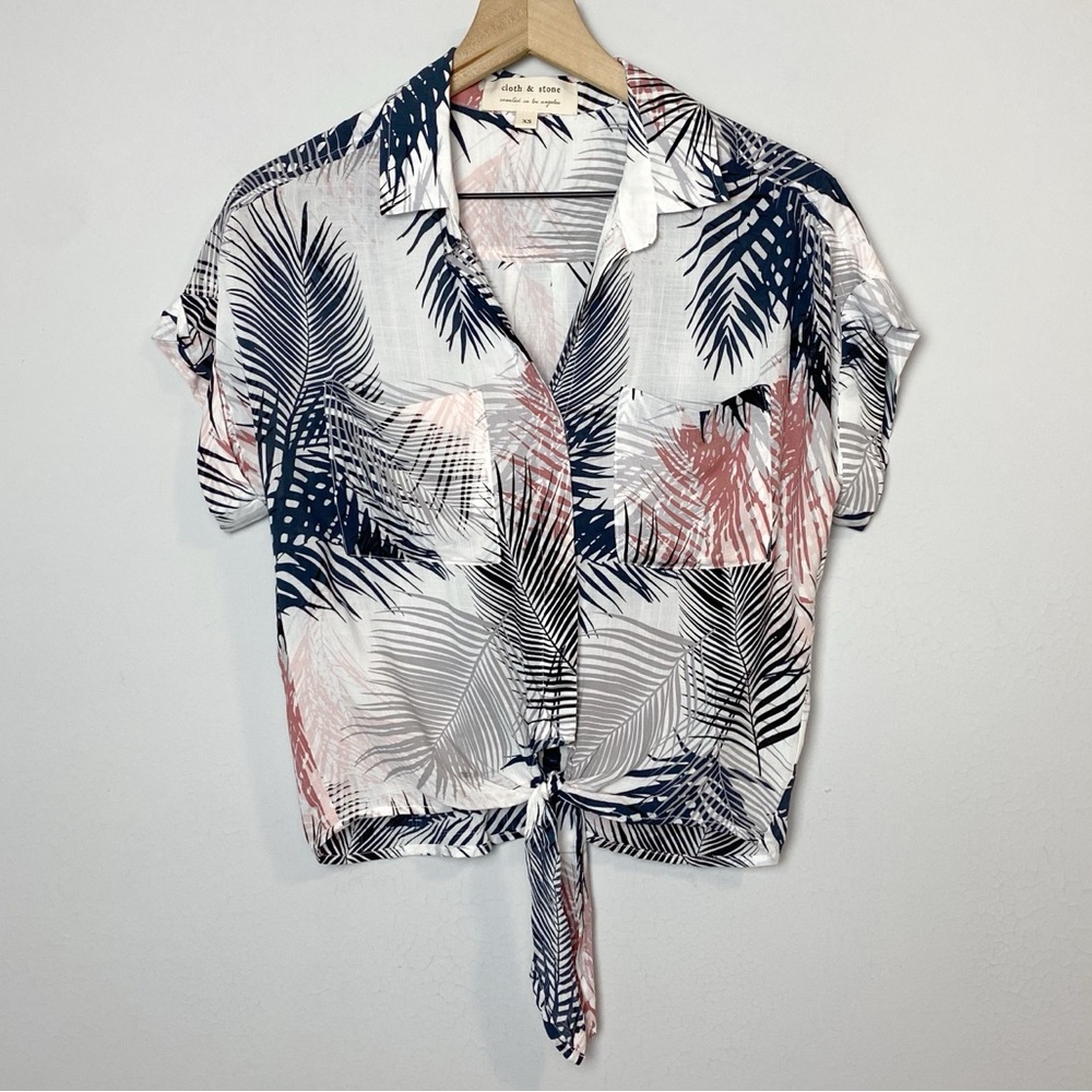 Anthro Cloth & Stone Tropical Tie Hem Top - Picture 2 of 8